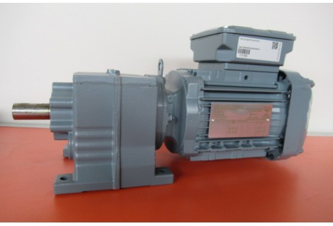  45  RPM  0,37 kW Asmaat 20 mm. UNUSED 
